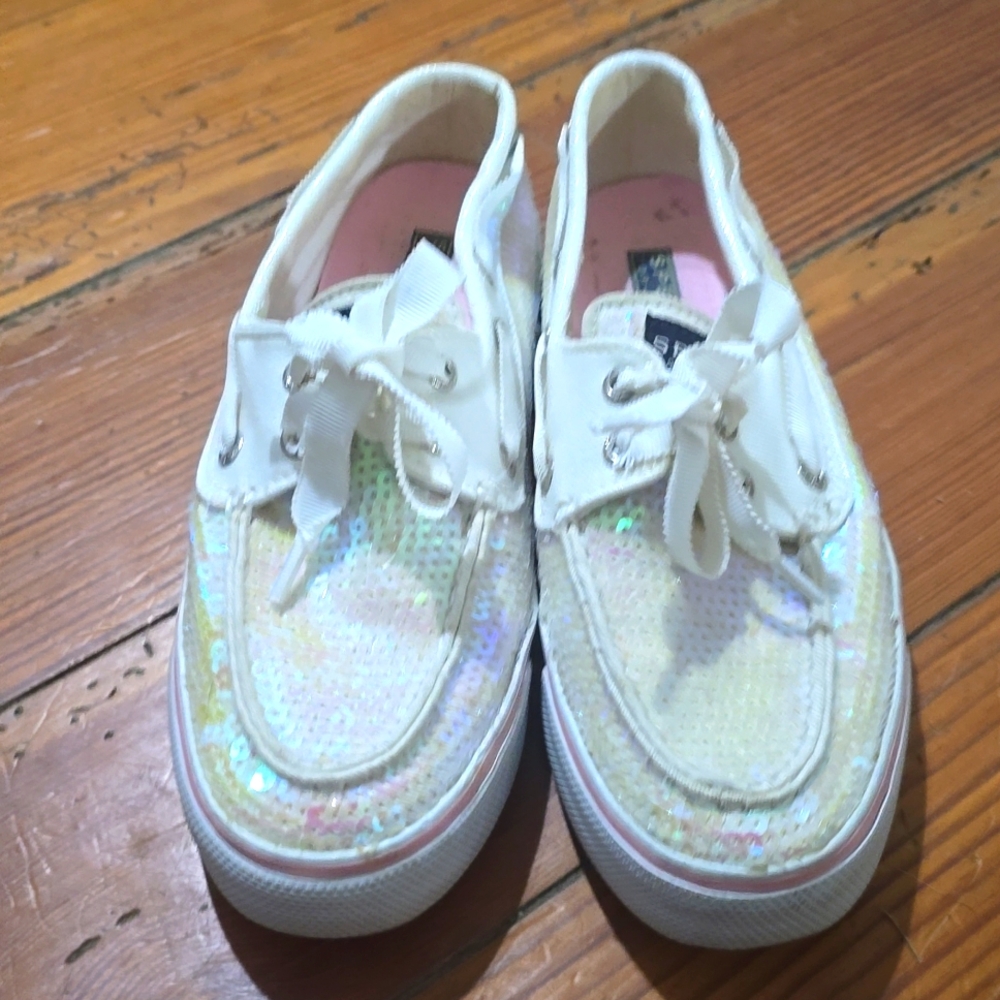 Sperry boat shoes